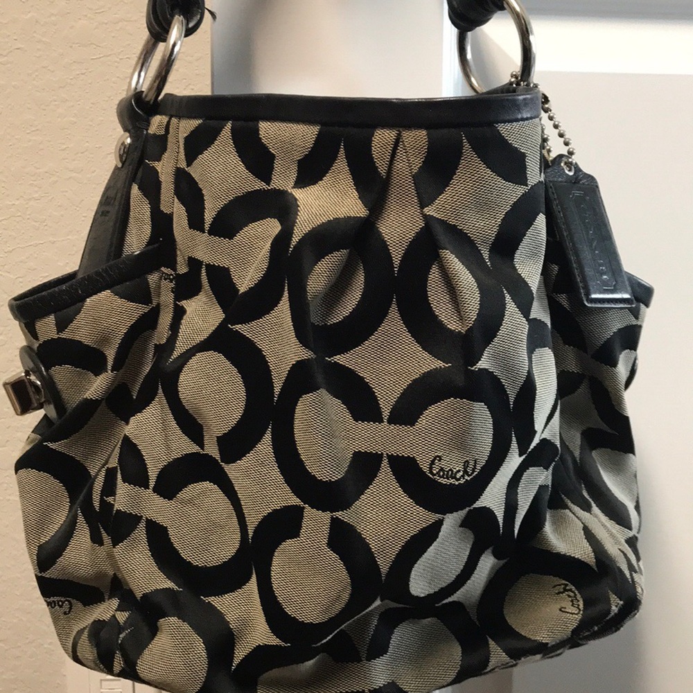 [Send Offers] Coach Hobo Bag 👜❤️